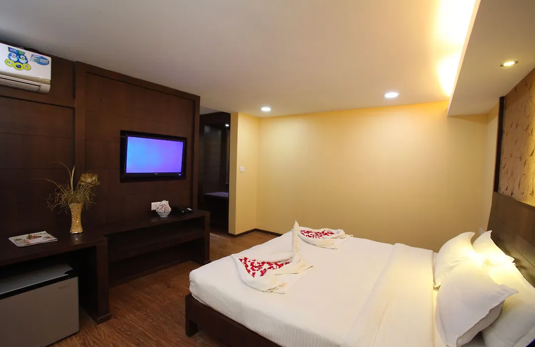 Oyo 4668 Hotel Ocean Residency-1