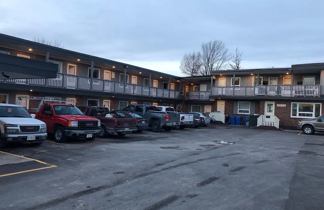 All Seasons Motel-1