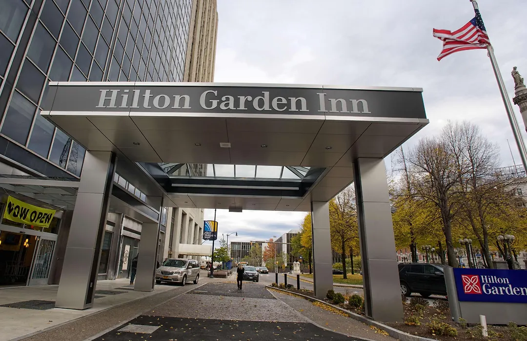 The Hilton Garden Inn Buffalo-Downtown-1