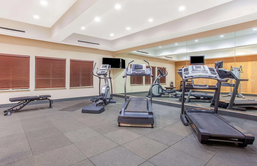 La Quinta By Wyndham Gonzales Tx-1