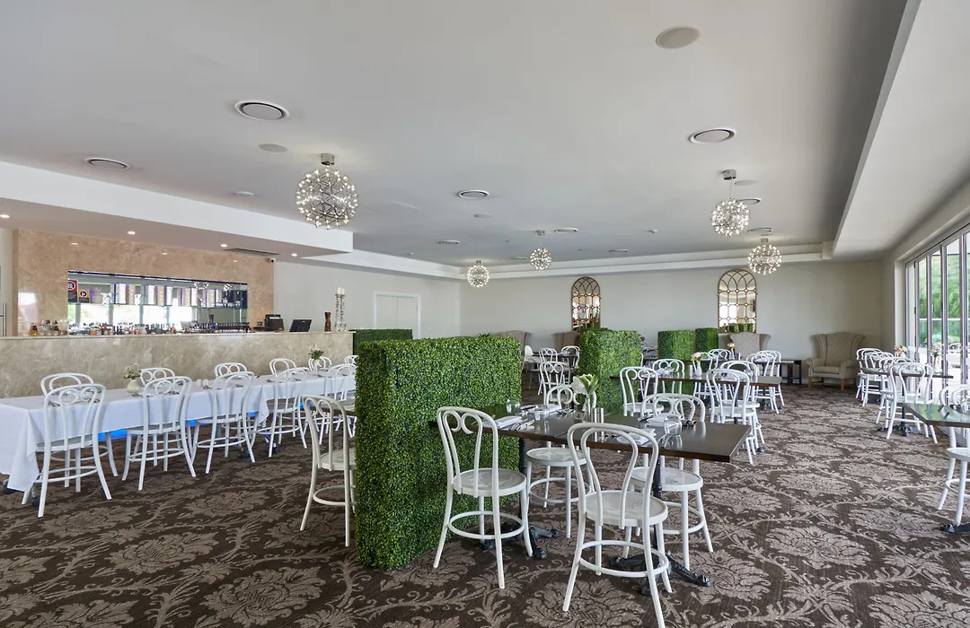International Hotel Wagga Wagga-1