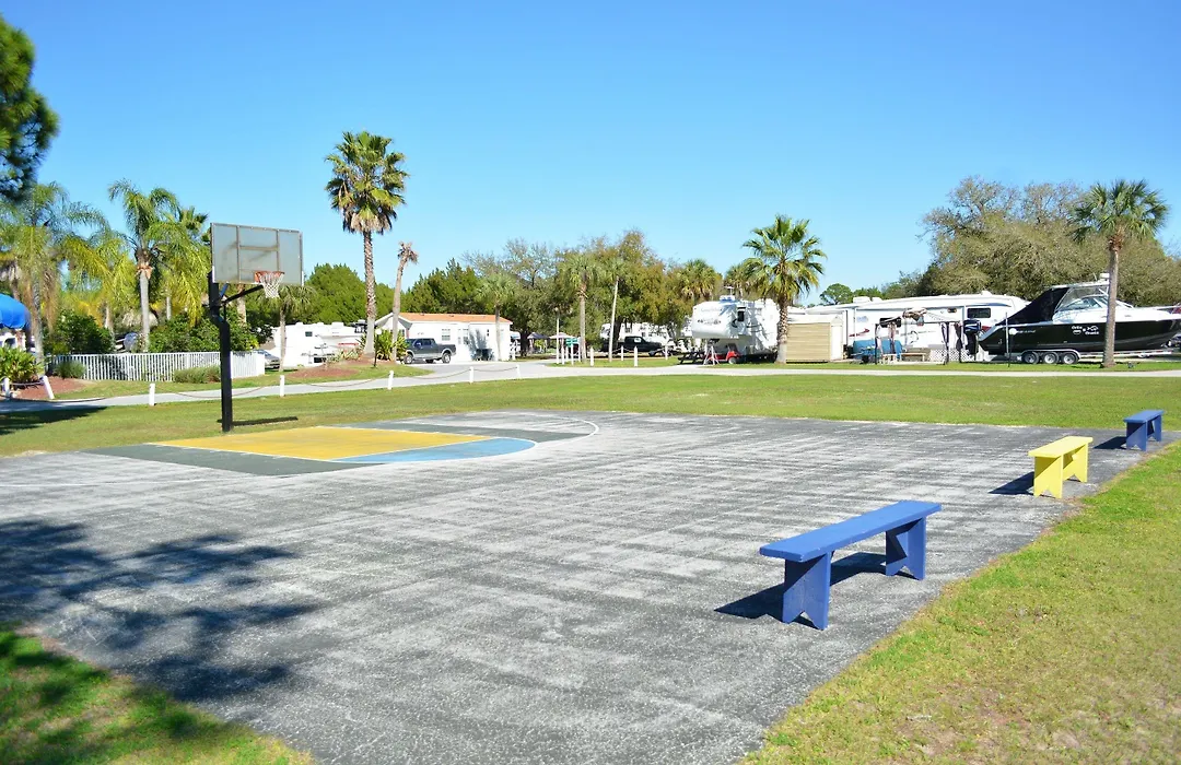 Crystal Isles Rv Resort-1