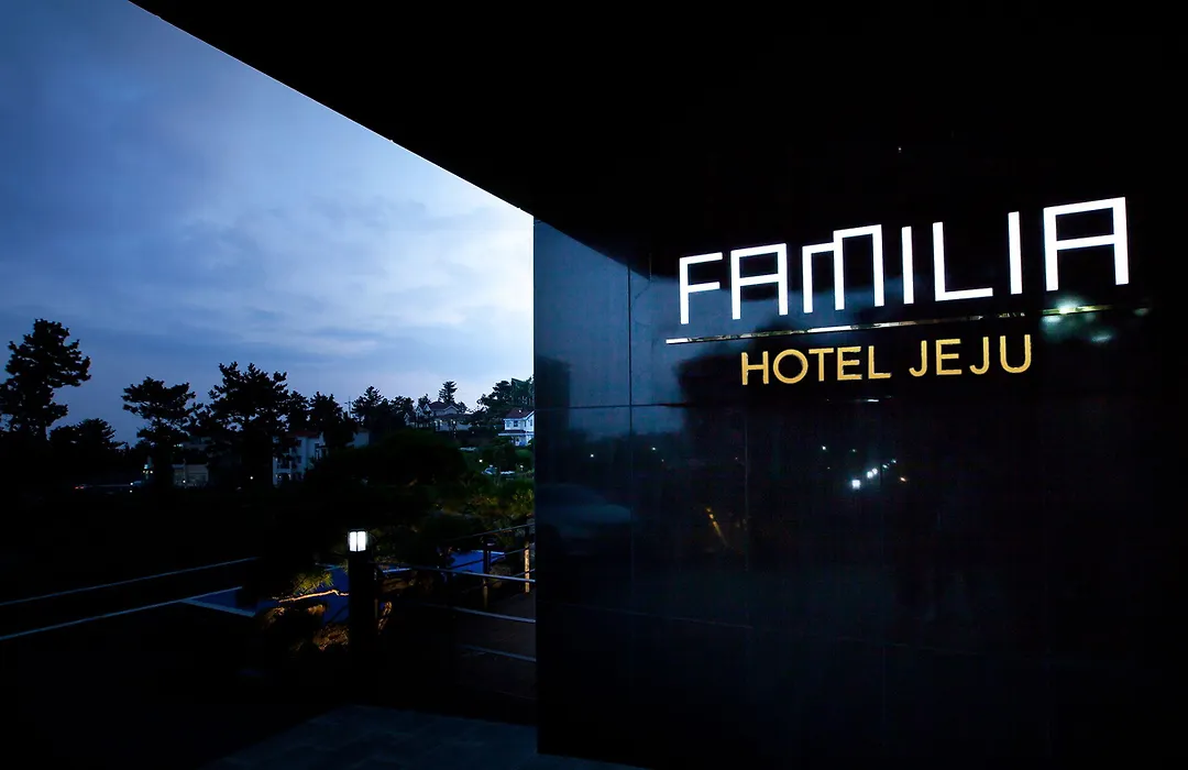 Familia Hotel-1