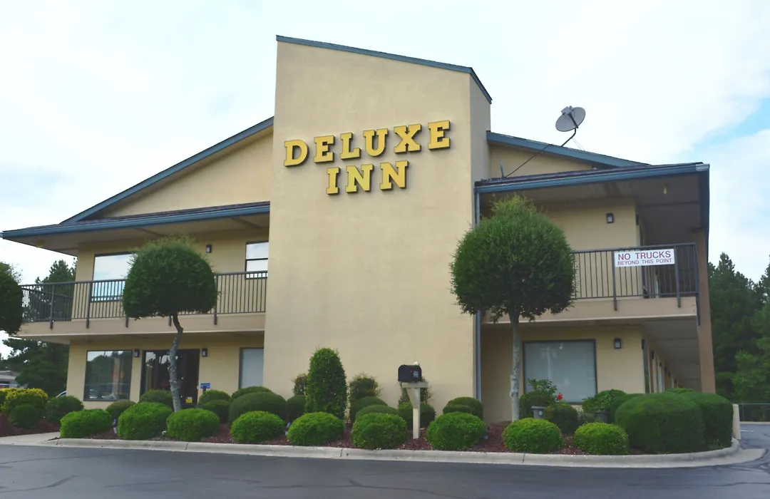 Deluxe Inn - Fayetteville I-95-1