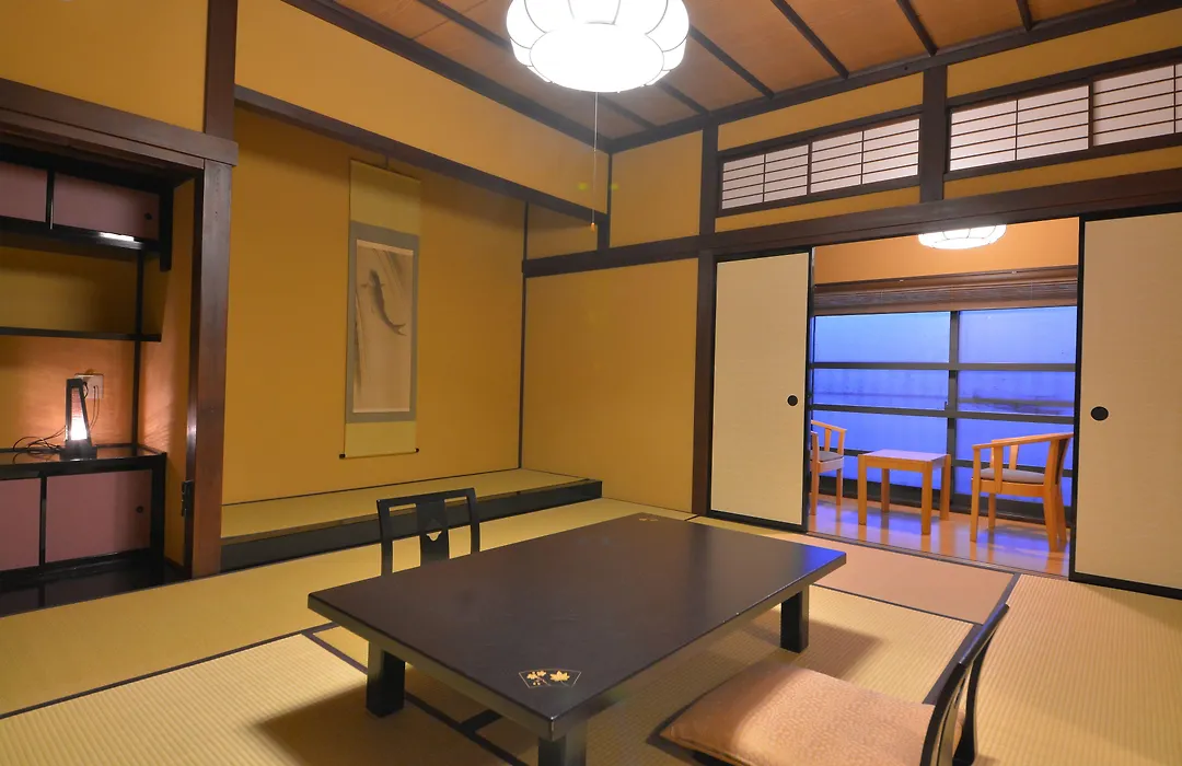 Nikko Tokinoyuu-1
