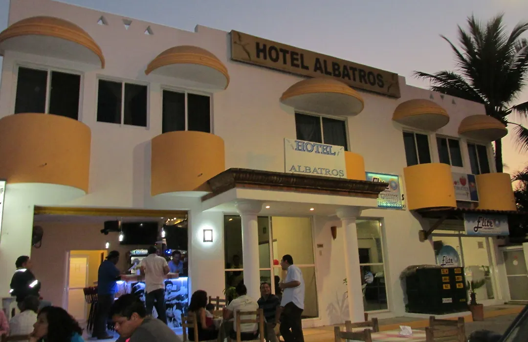 Hotel Albatros-1