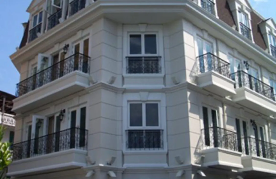 Aurum The River Place-1