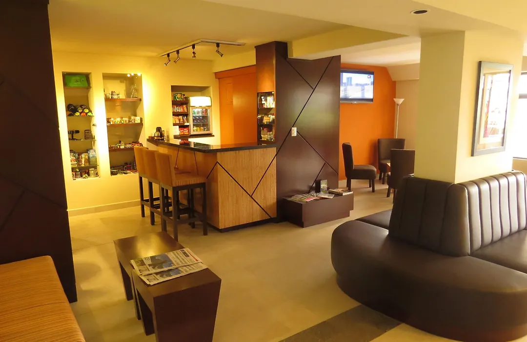 Hotel Residence Inn Suites Cristina-1