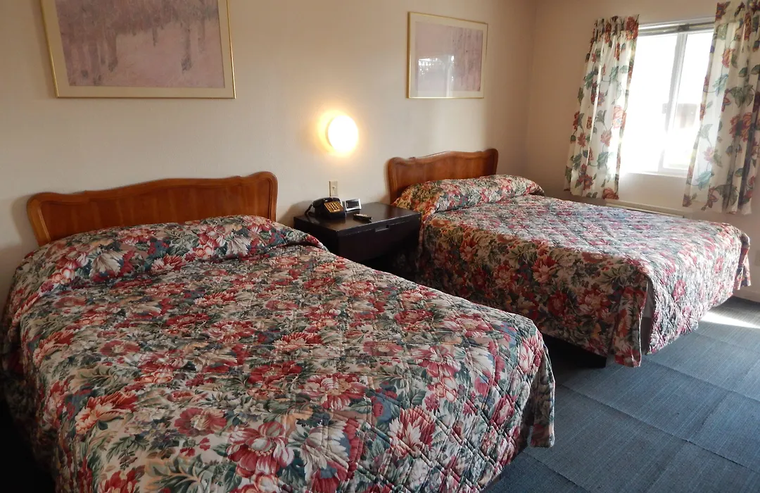 Ute Motel-1