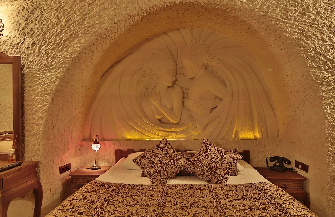 Phocas Cave Suites-1