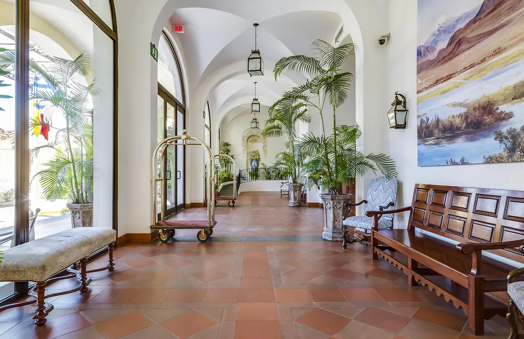 Hotel Solar De Las Animas-1