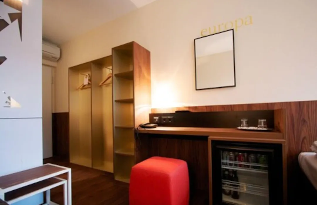 Hotel Europa Life-1
