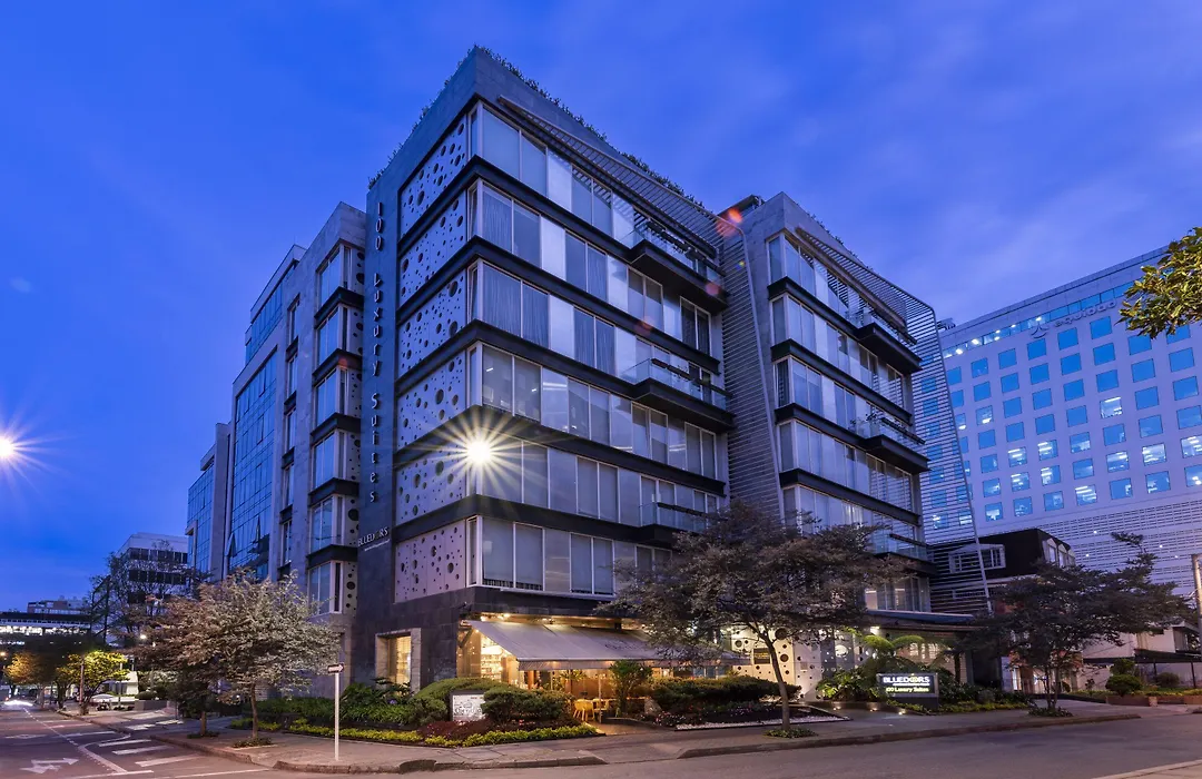 Hotel 100 Luxury Suites By Preferred-1