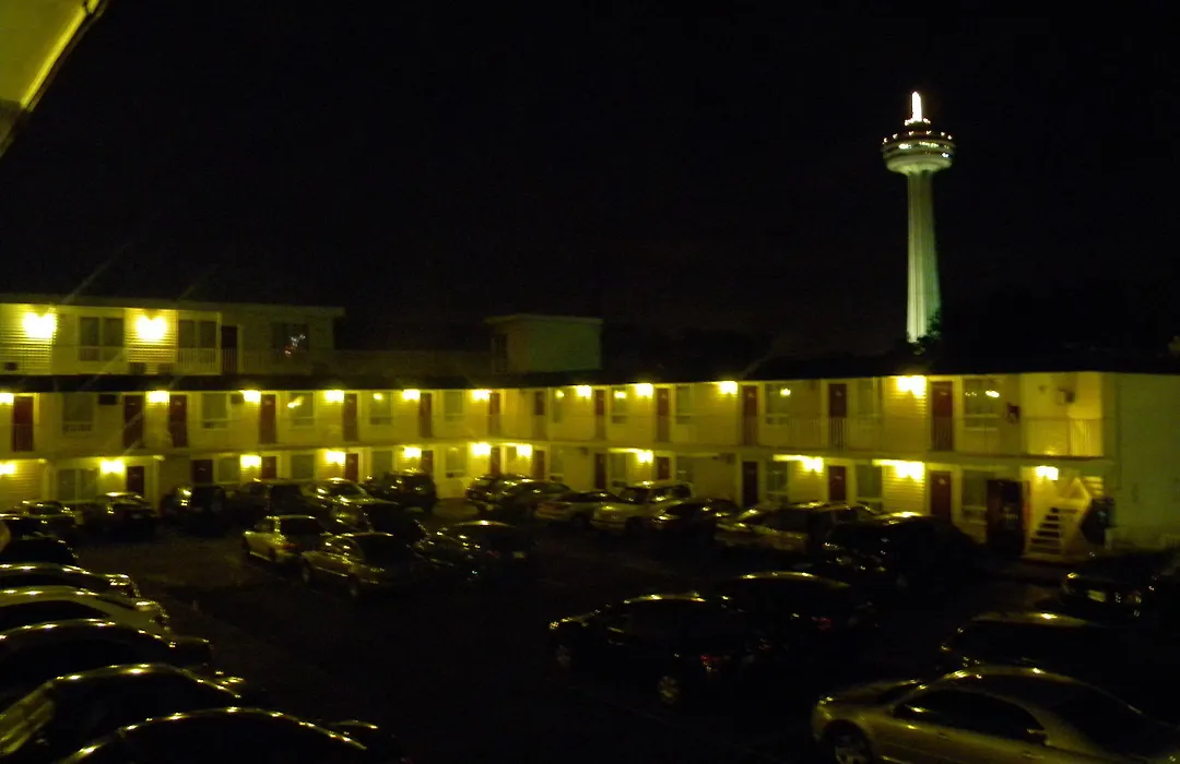 Fairway Inn By The Falls-1