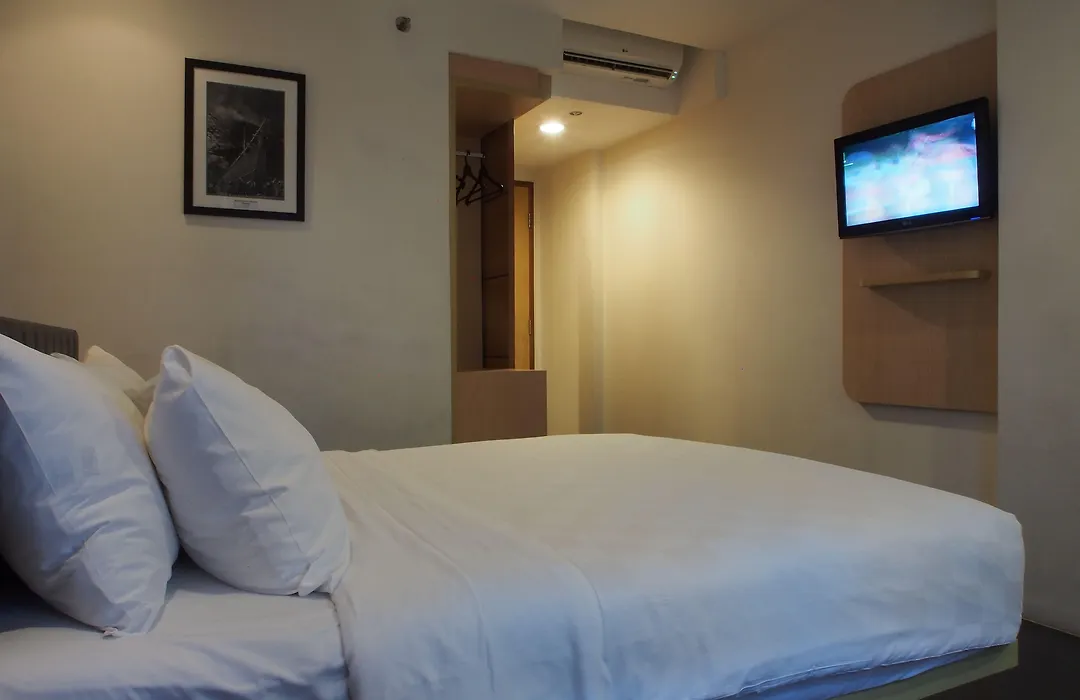 M Hotel Jakarta-1