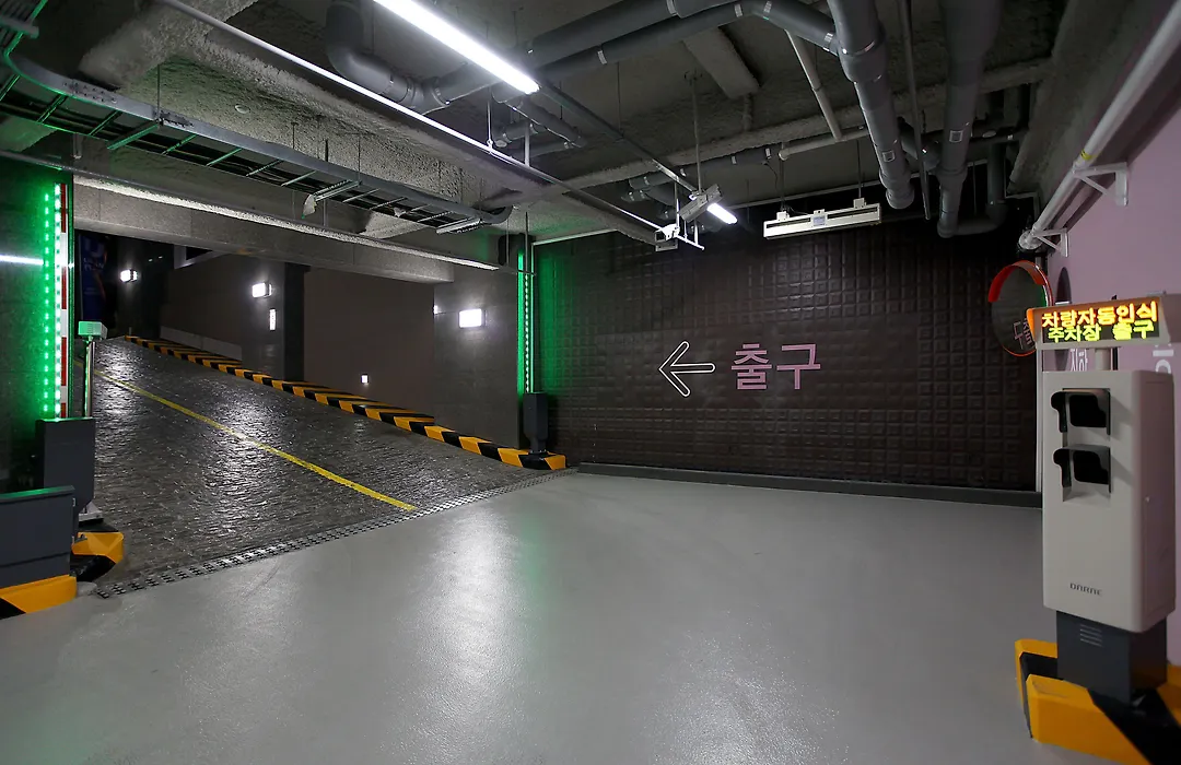 Urban Place Gangnam-1
