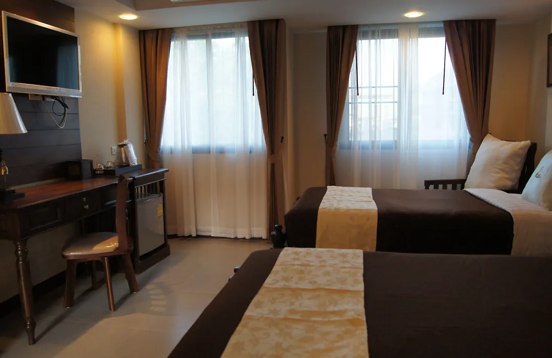 Goldenbell Hotel Chiangmai-1