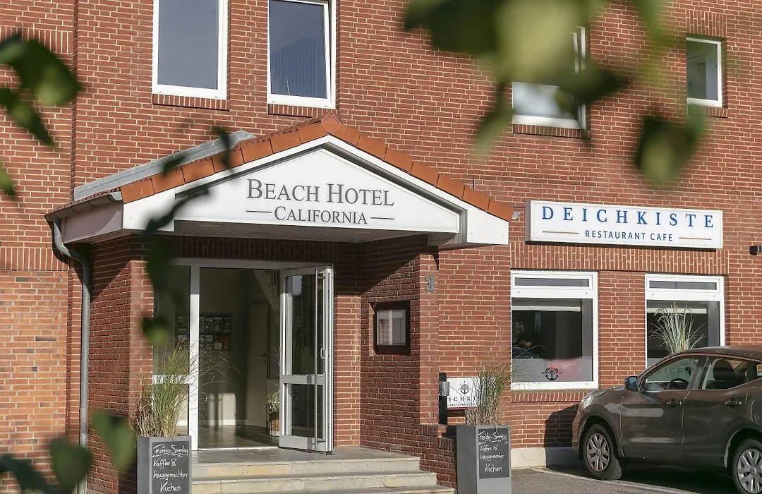Beach Hotel California-1