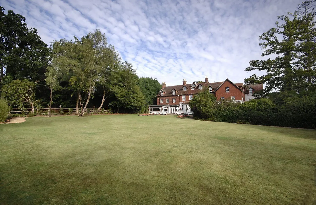 Moorhill House Bed & Breakfast-1