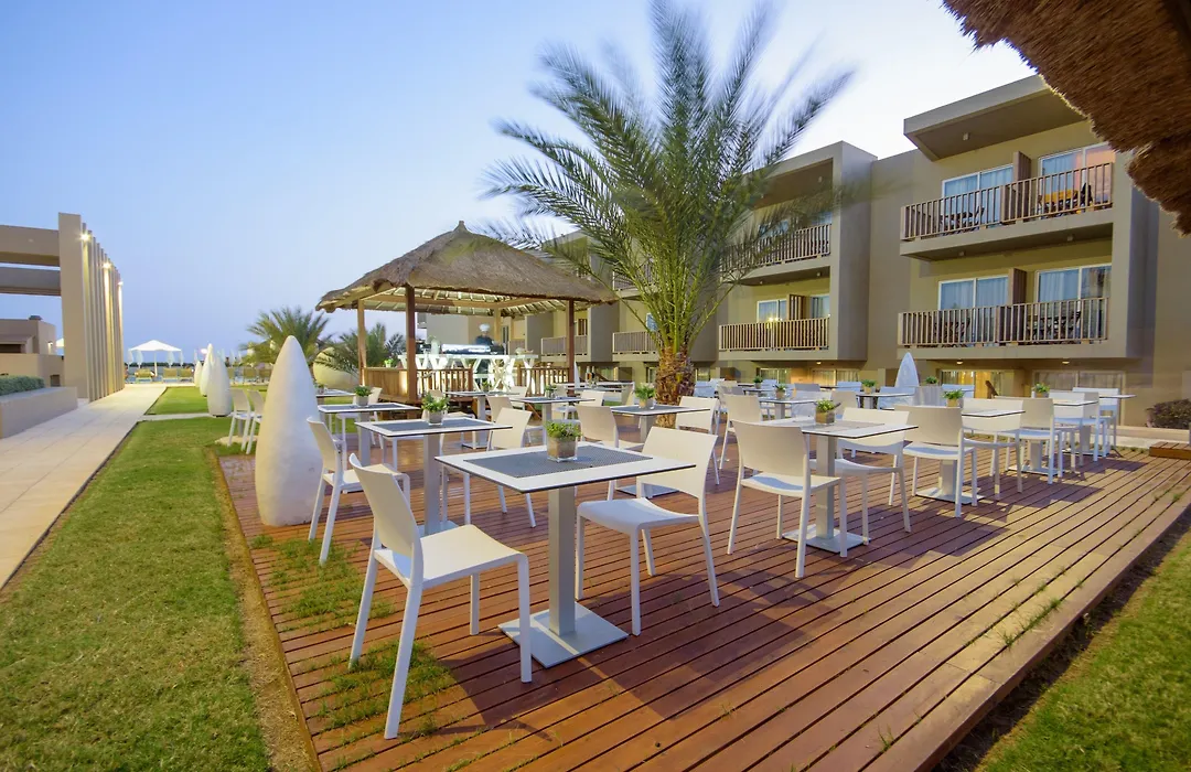 Oasis Salinas Sea-1