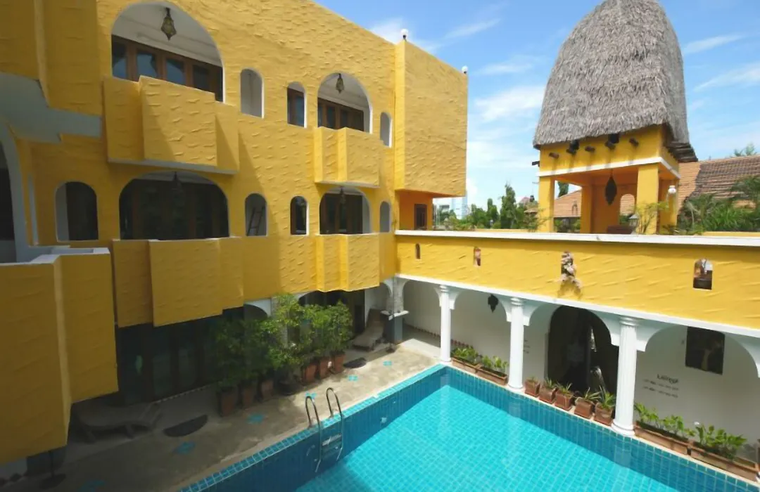 Riad Hua Hin-1