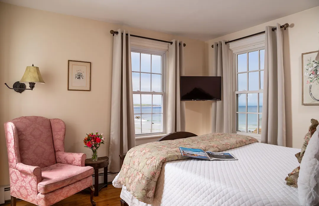 The Blue Dory Inn-1