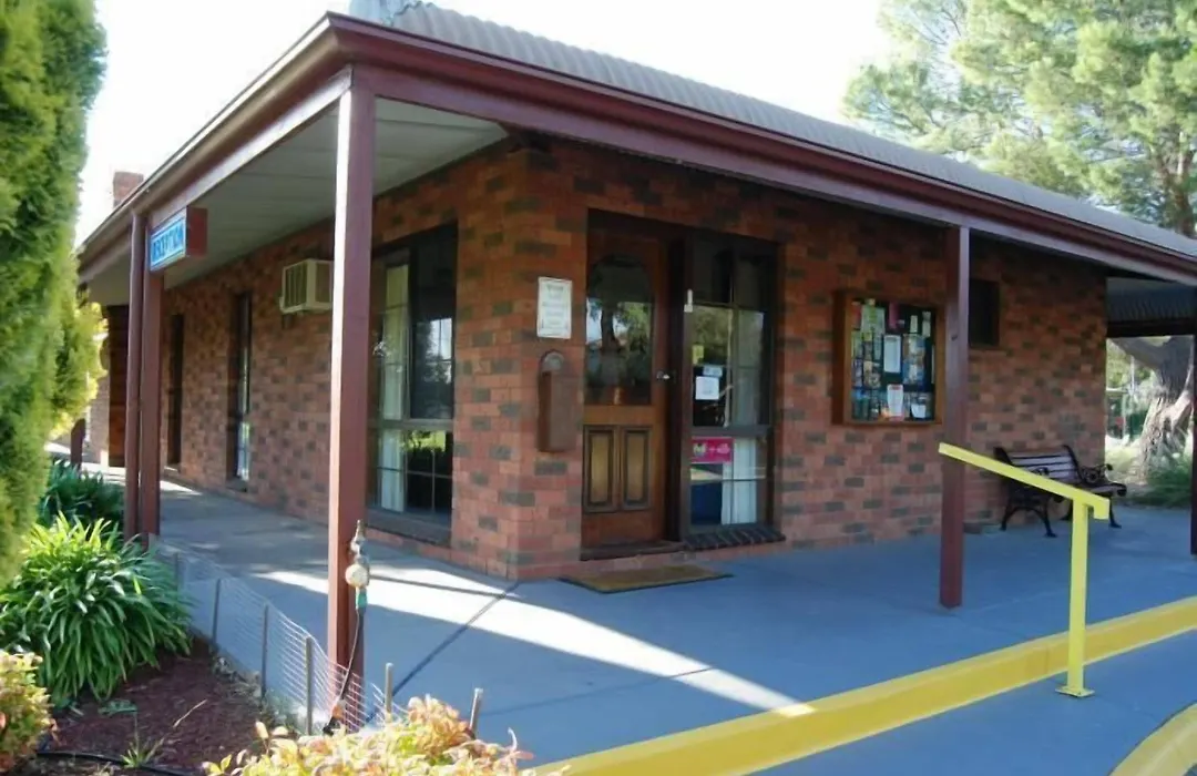 Sportslander Motor Inn-1