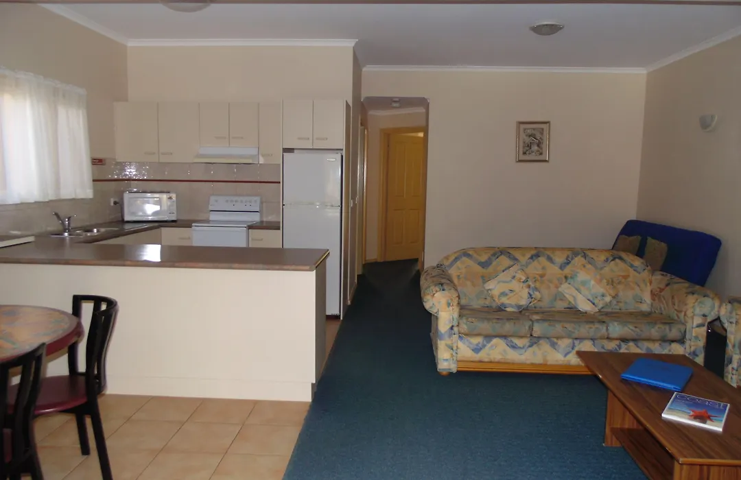 Seahorse Motel Cowes-1