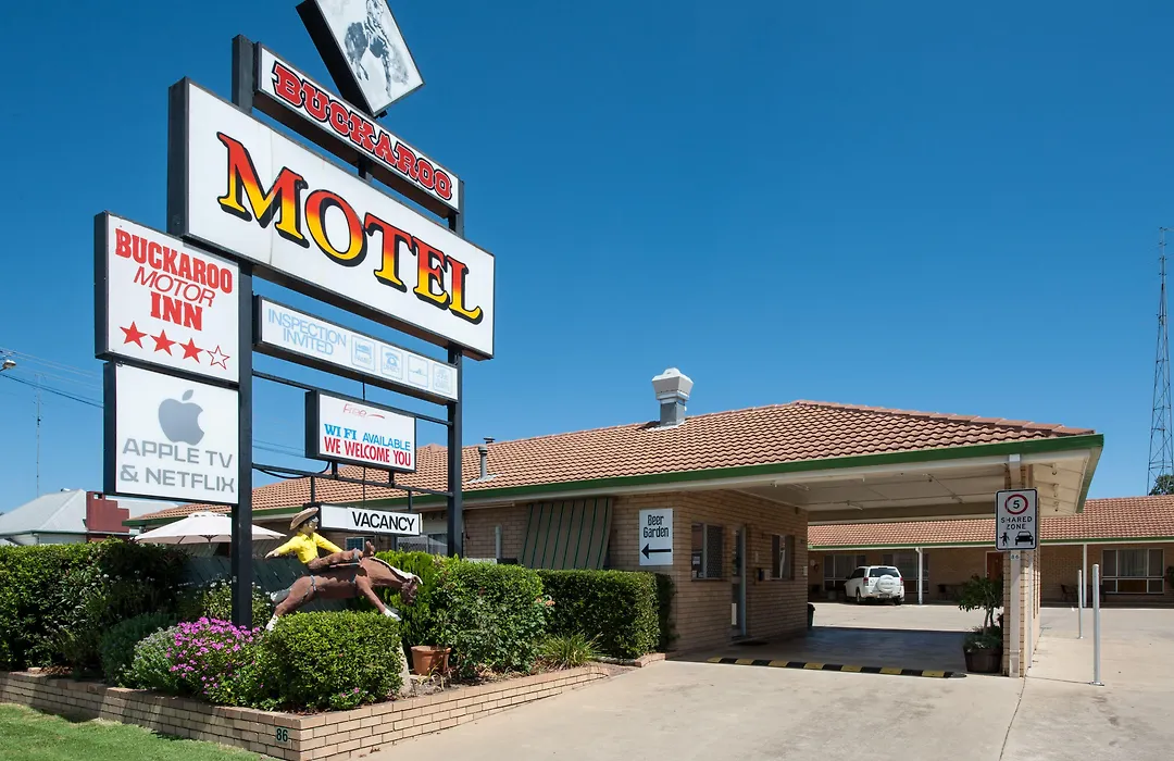 Buckaroo Motor Inn-1