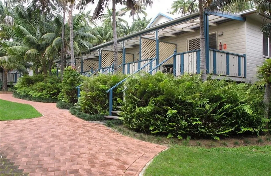 Somerset Apartments-1