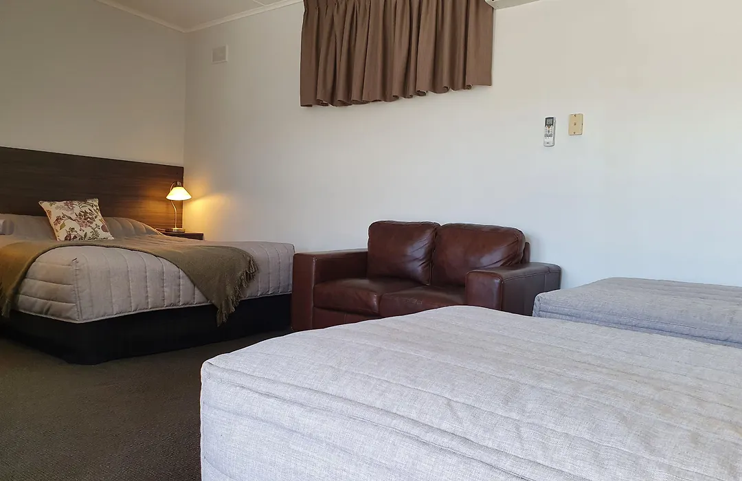 Motel Riverbend-1