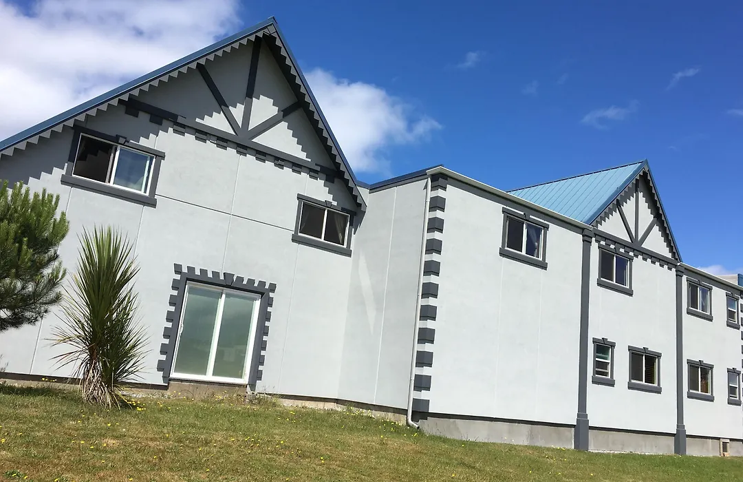 Wanderlust Inn-1