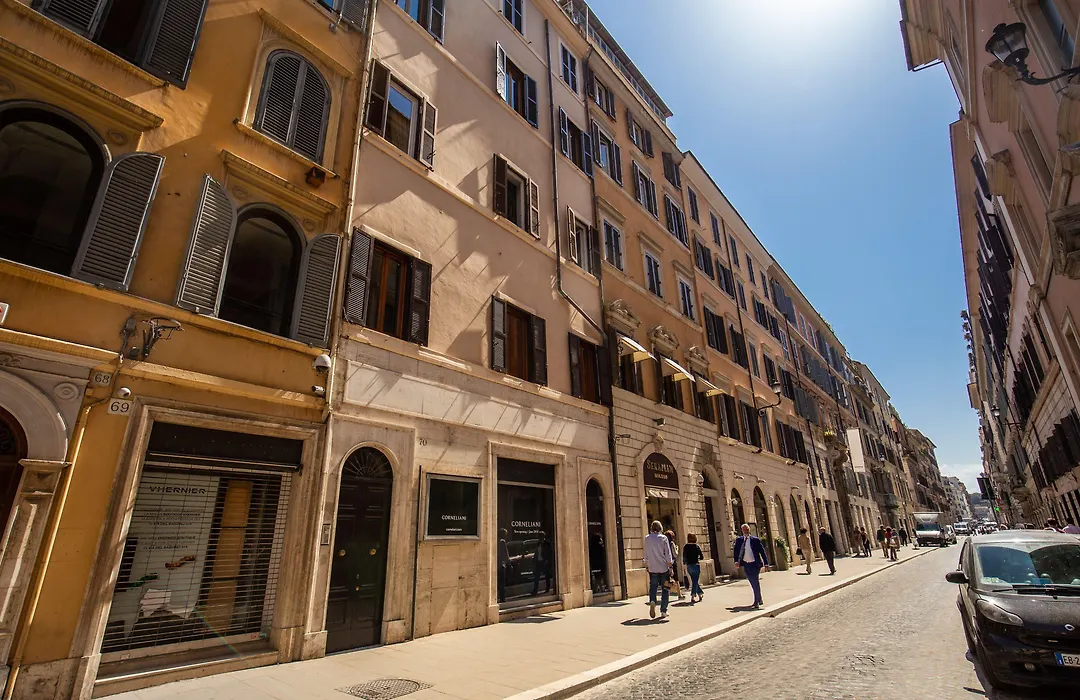 Tritone Top House-1