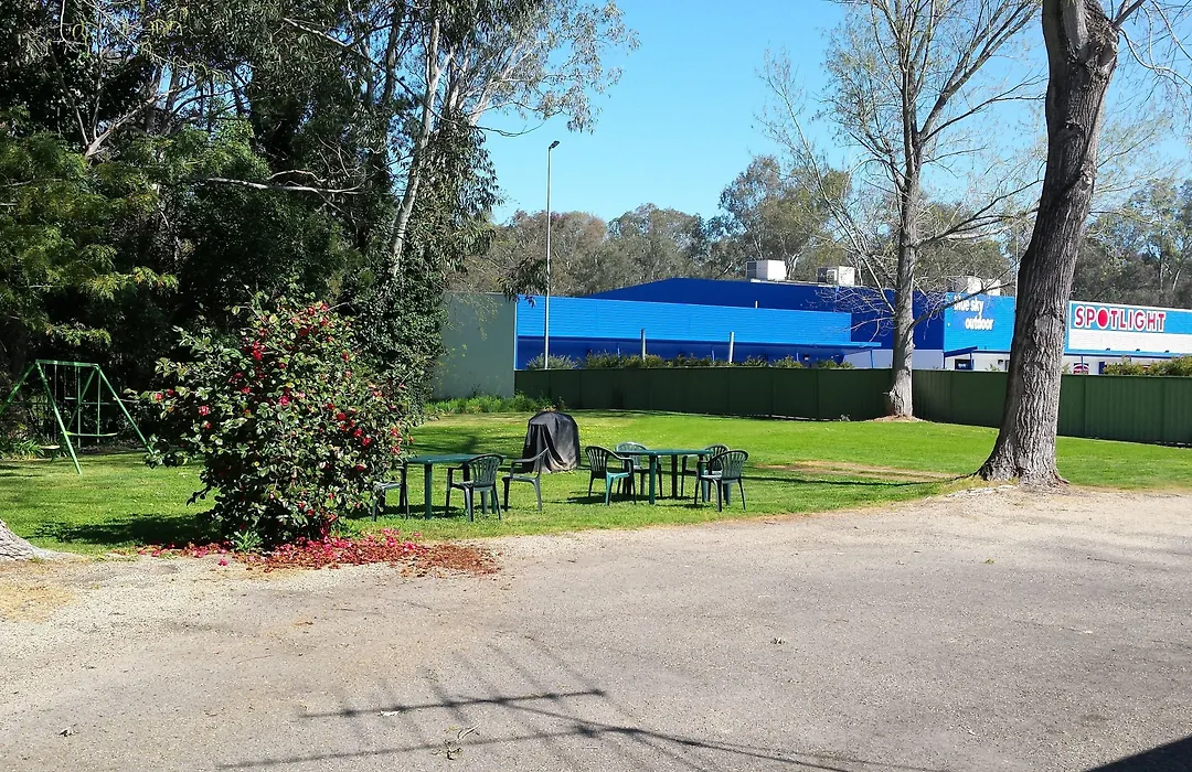 Millers Cottage Motel-1