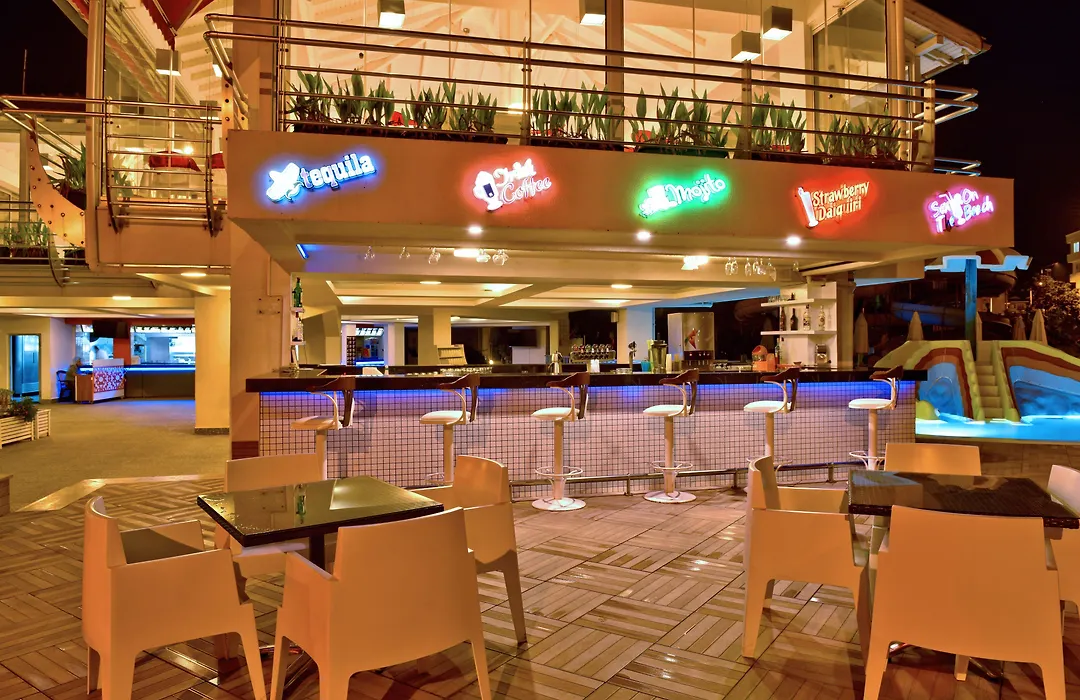 Green Garden Suites Hotel-1