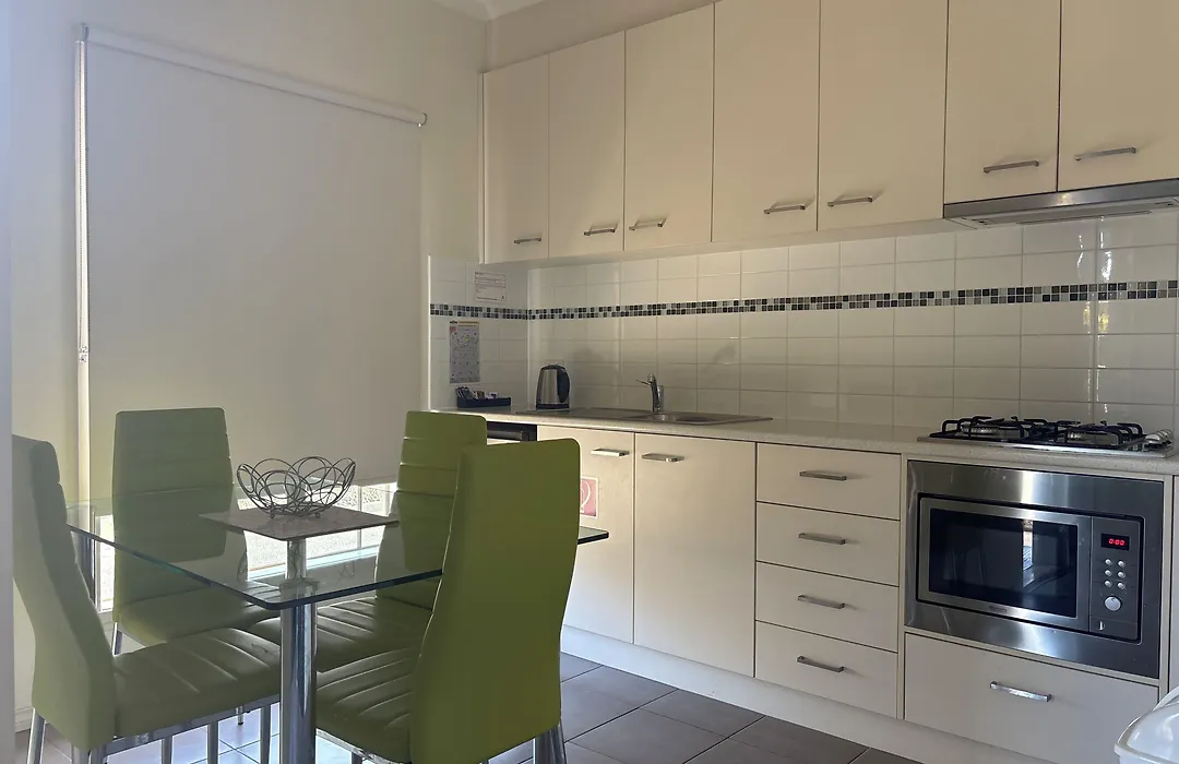 Werribee Short Stay Villas & Accommodation-1