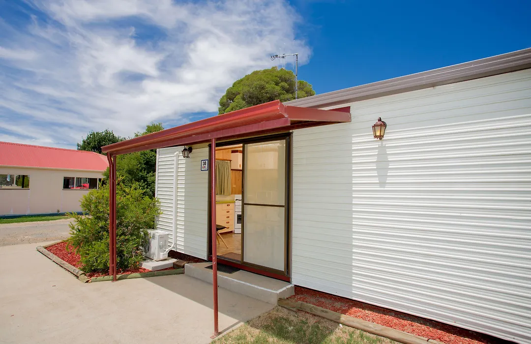 Big4 Shepparton Park Lane Holiday Park-1