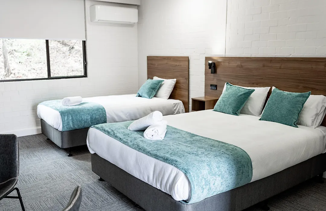 Browns Plains Hotel-1