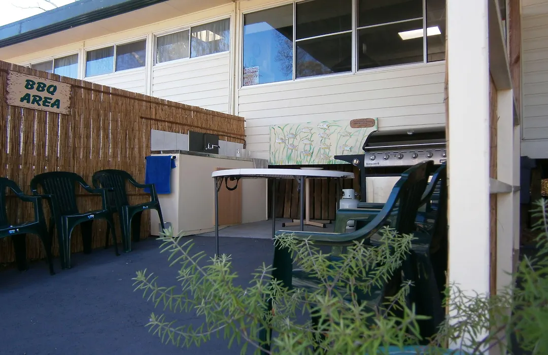 Kellys Motel Oakey-1