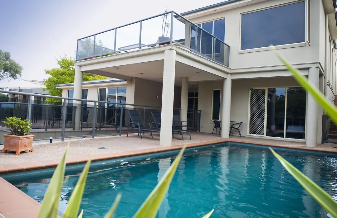 Eugenies Inverloch-1