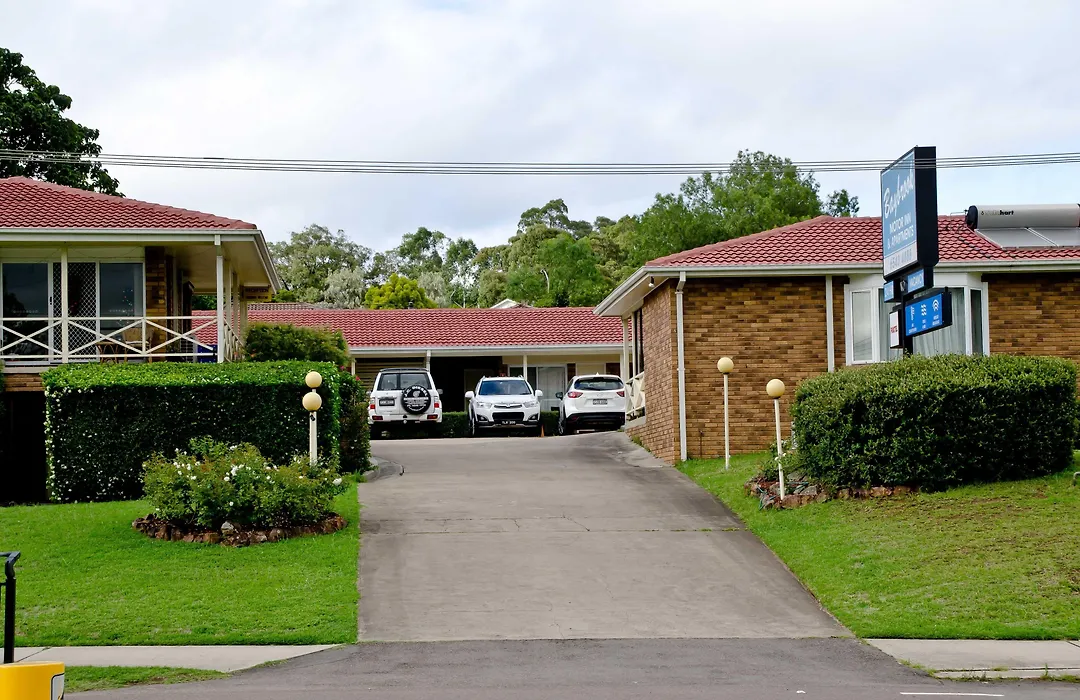 Baybrook Motor Inn-1