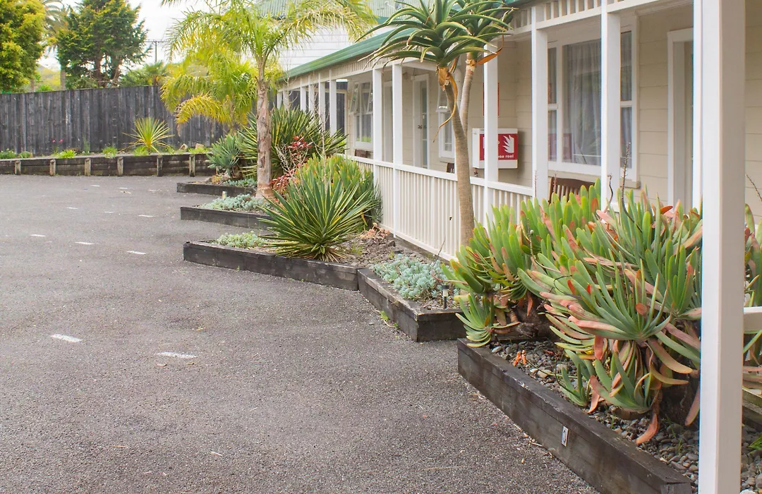 Palm Motel Waihi-1