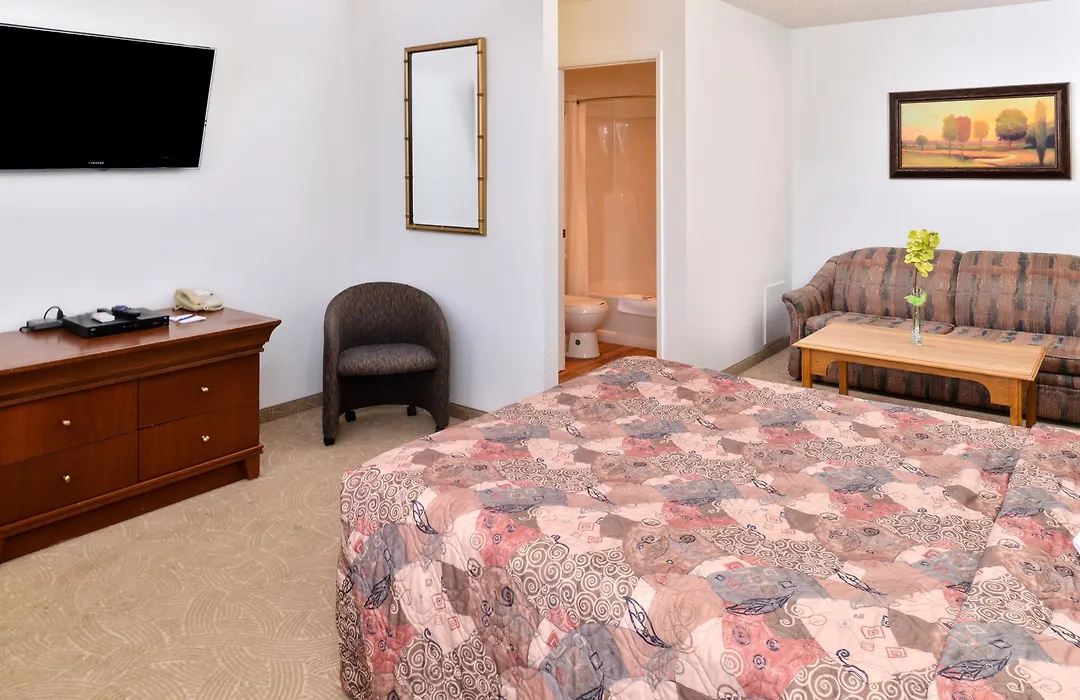 Canadas Best Value Inn Whitecourt-1