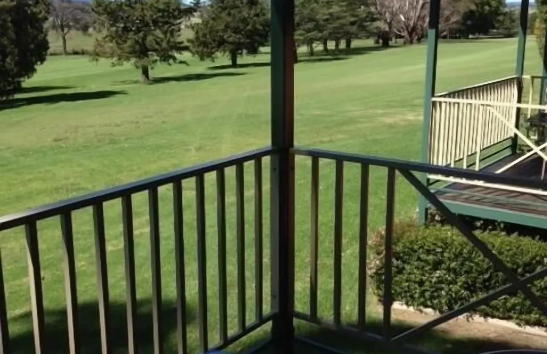 Tenterfield Golf Club Fairways Lodge-1