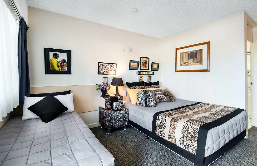 Airport Riverview Motel-1