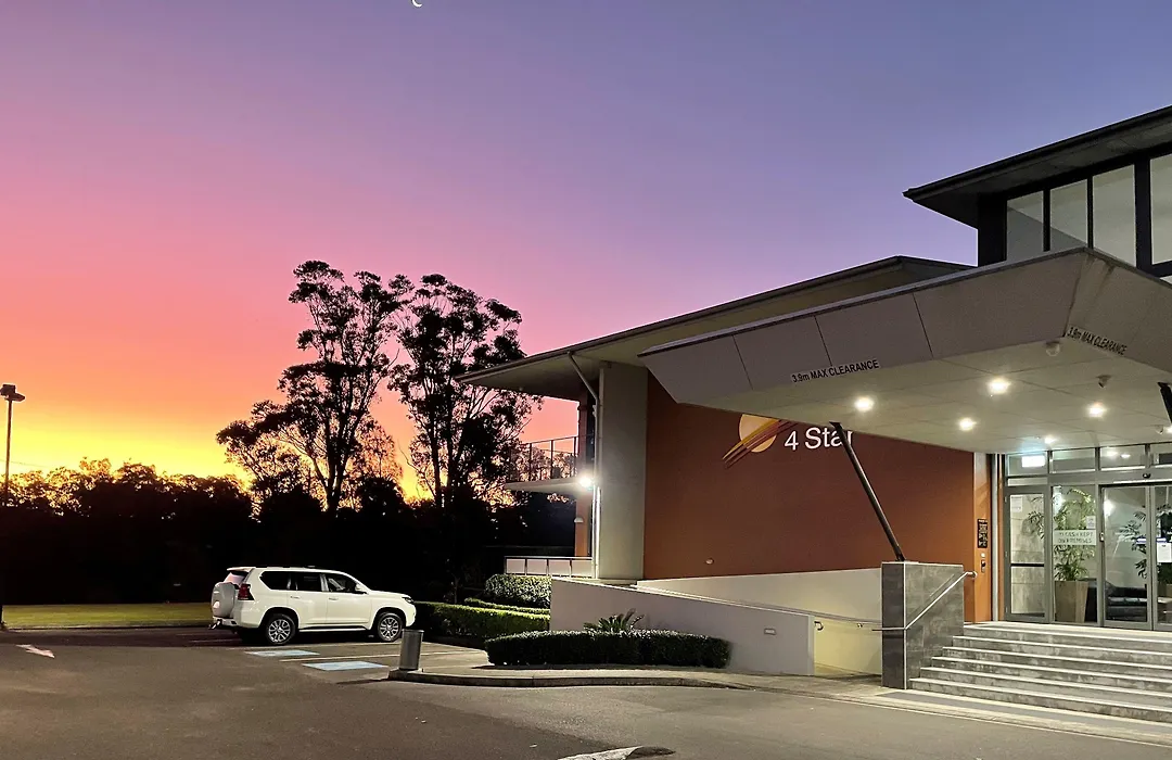 Macquarie 4 Star-1