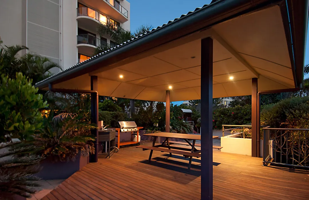 Meridian Alex Beach Apartments-1