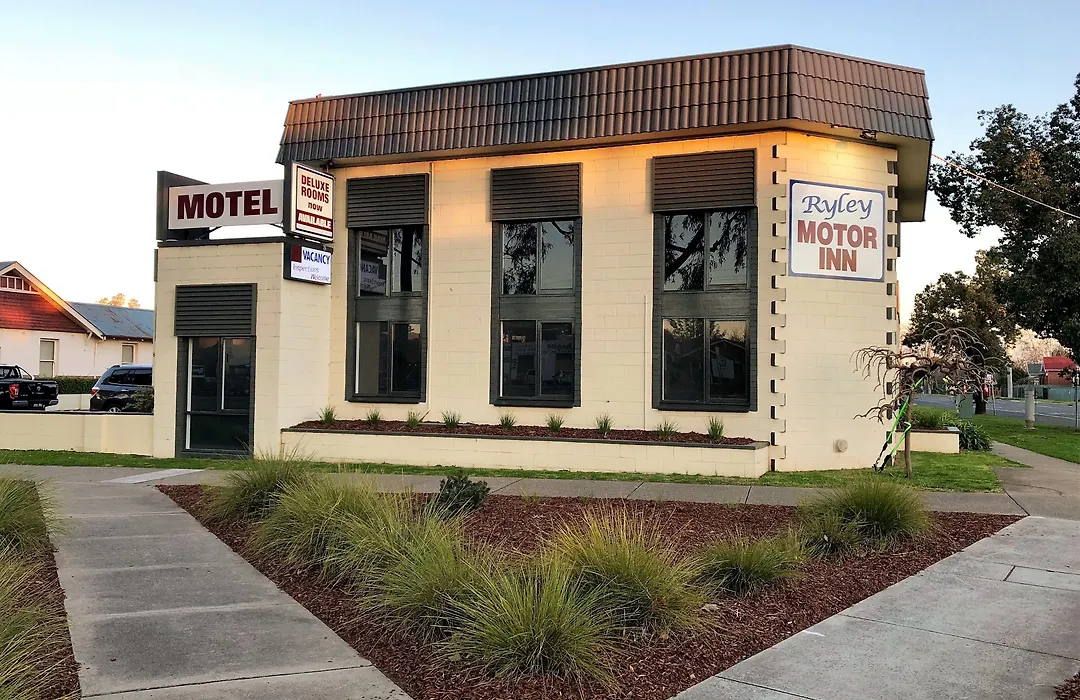 Ryley Motor Inn-1