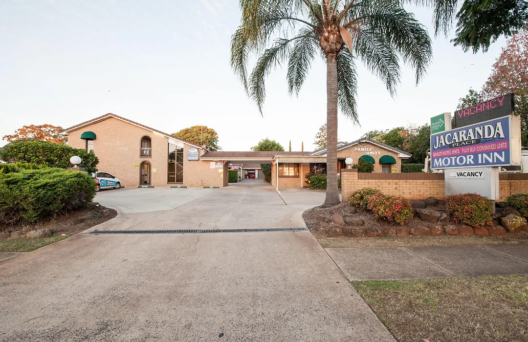 Jacaranda Place Motor Inn-1