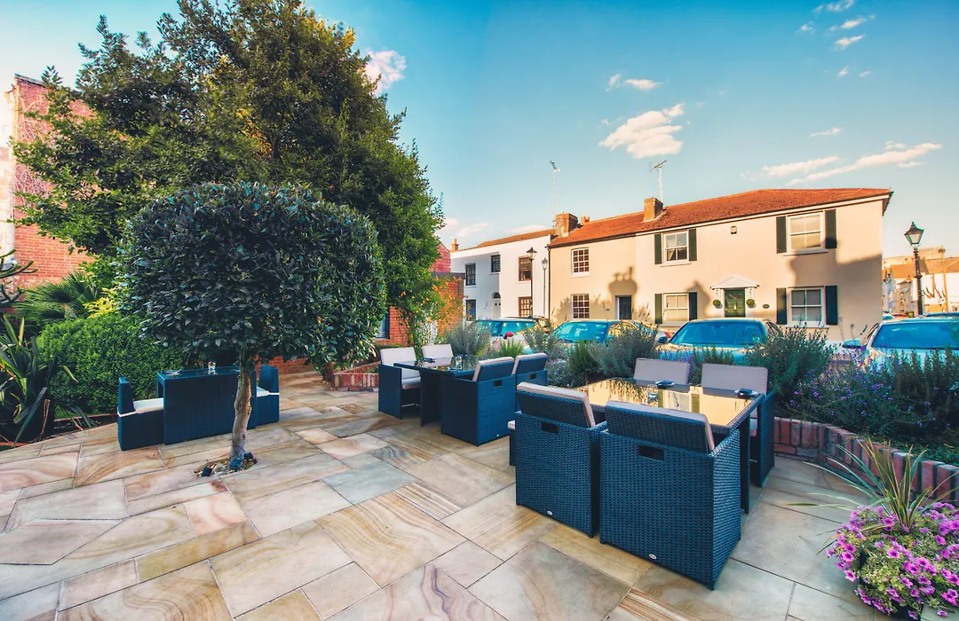 Florence Gardens Boutique Hotel And Restaurant-1